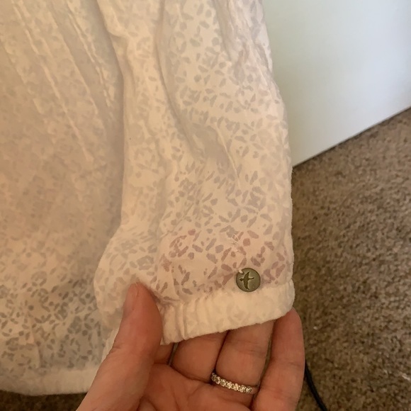 Eddie Bauer top - Picture 4 of 5